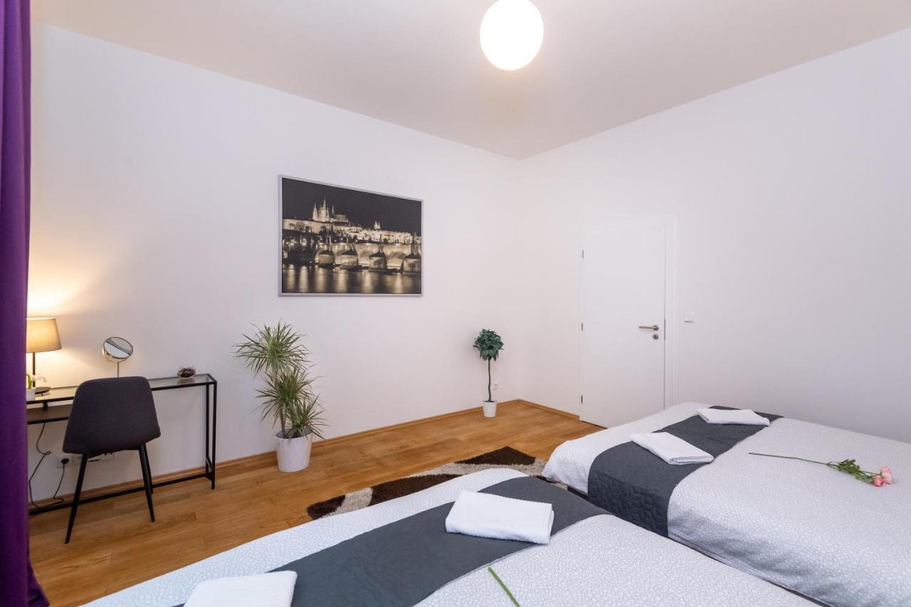 Luxury Apartment In The Center Of Prague Exterior photo